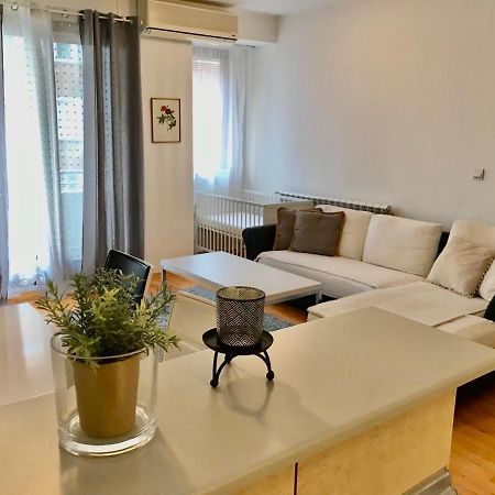 First Choice Apartment Skopje Eksteriør billede
