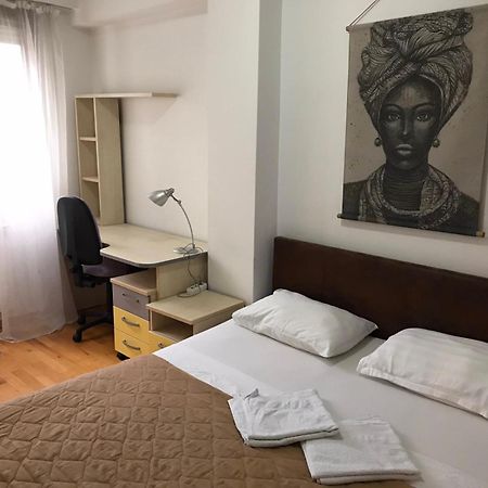 First Choice Apartment Skopje Eksteriør billede
