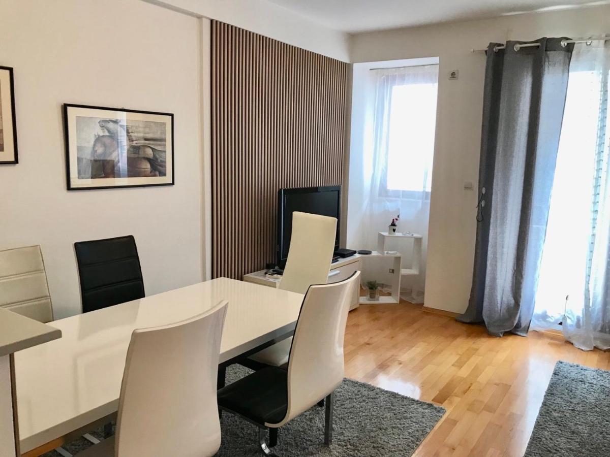 First Choice Apartment Skopje Eksteriør billede